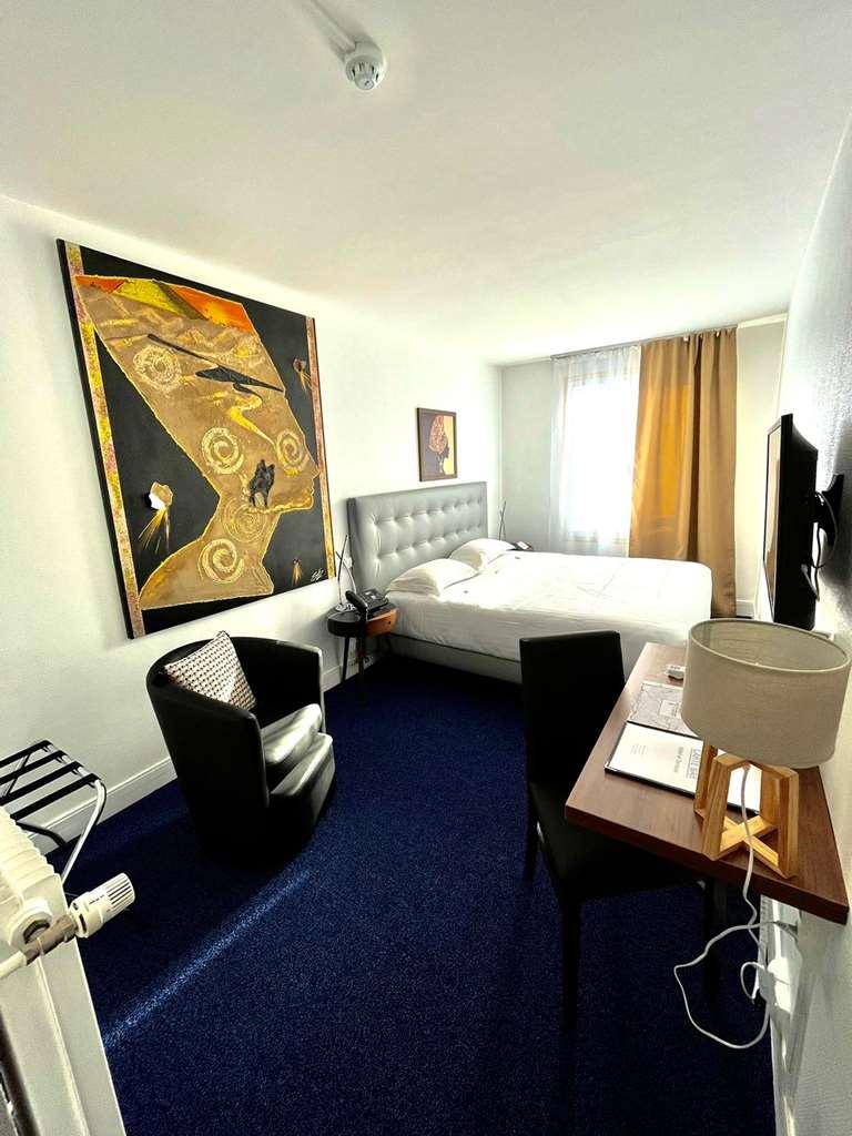 Hotel Le Beffroi Dreux Ruang foto