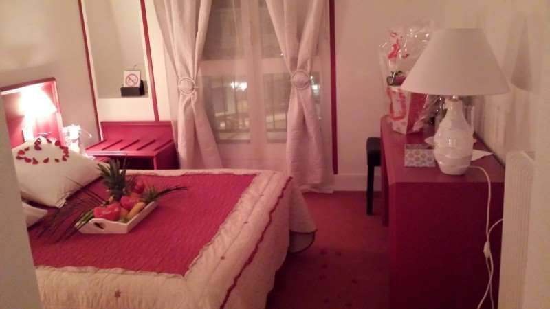 Hotel Le Beffroi Dreux Ruang foto